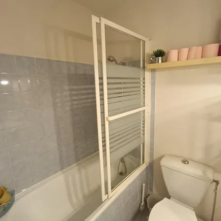 Pour 4 Personne Centre Village A 8min A Pieds דירה *